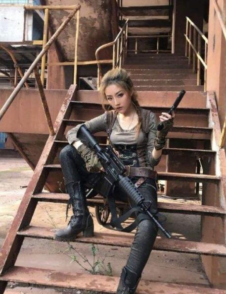 ���ֱ���������ͼƬ �ڡ��ഺ����2����û���پ�ͷ