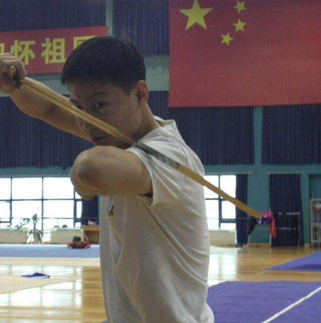 �����״���� �������� ��Ϊʲô�˳�����Ȧ