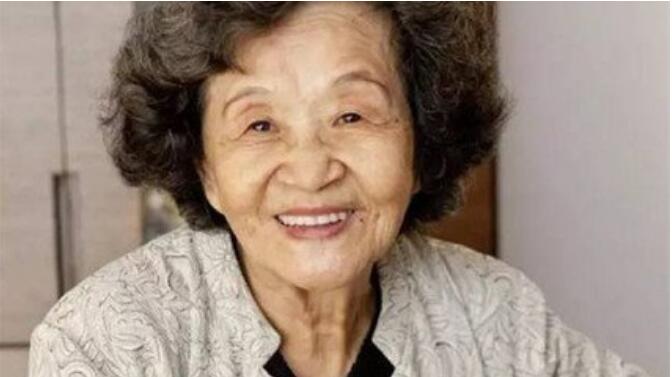 ������һ��δ��Ϊ�β����� Ϊʲôȥ�¼��²��ع�