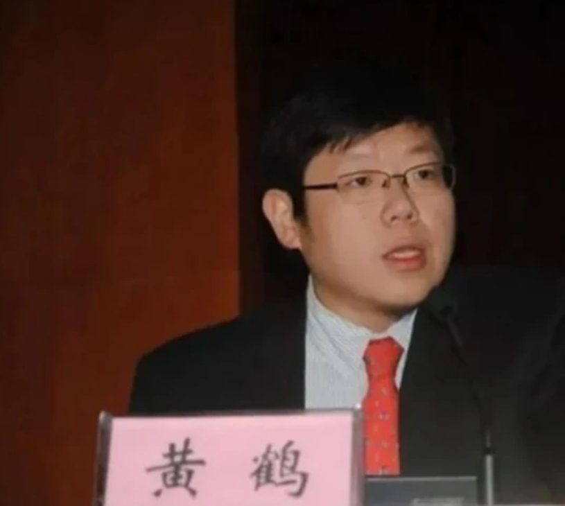 皮革厂黄鹤真实照片 江南皮革厂黄鹤现状