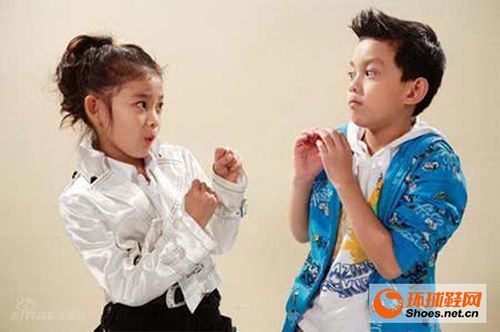 �������ڵ�Ů�����ǳ������� �̵�������Щ���ݹ��ĵ��Ӿ�����Щ