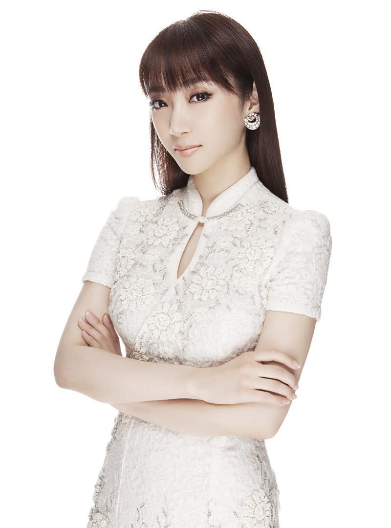 爱新觉罗启星的父亲叫什么 爱新觉罗启星是满清皇室后裔