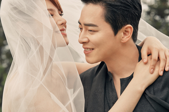 �����]��shi���ں����Ǽ��� �����]Ů��Gummy��Ƭ����