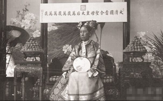 ���ش���̫�����껳������ ����̫������ʱ��������Ƭ�ع�