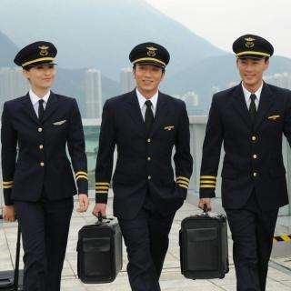 ���ٵı�׼��ƸҪ������Щ һ�������н����Ǯ