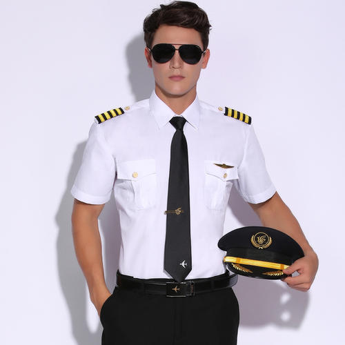 ���ٵı�׼��ƸҪ������Щ һ�������н����Ǯ