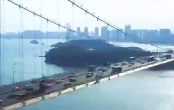 �������������ĵ� �����ĸ������ĵ�