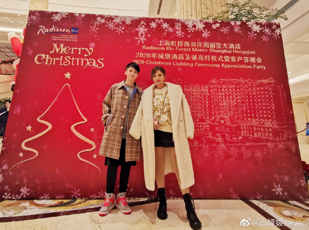 �����Ů����˭ ���ǲ���les