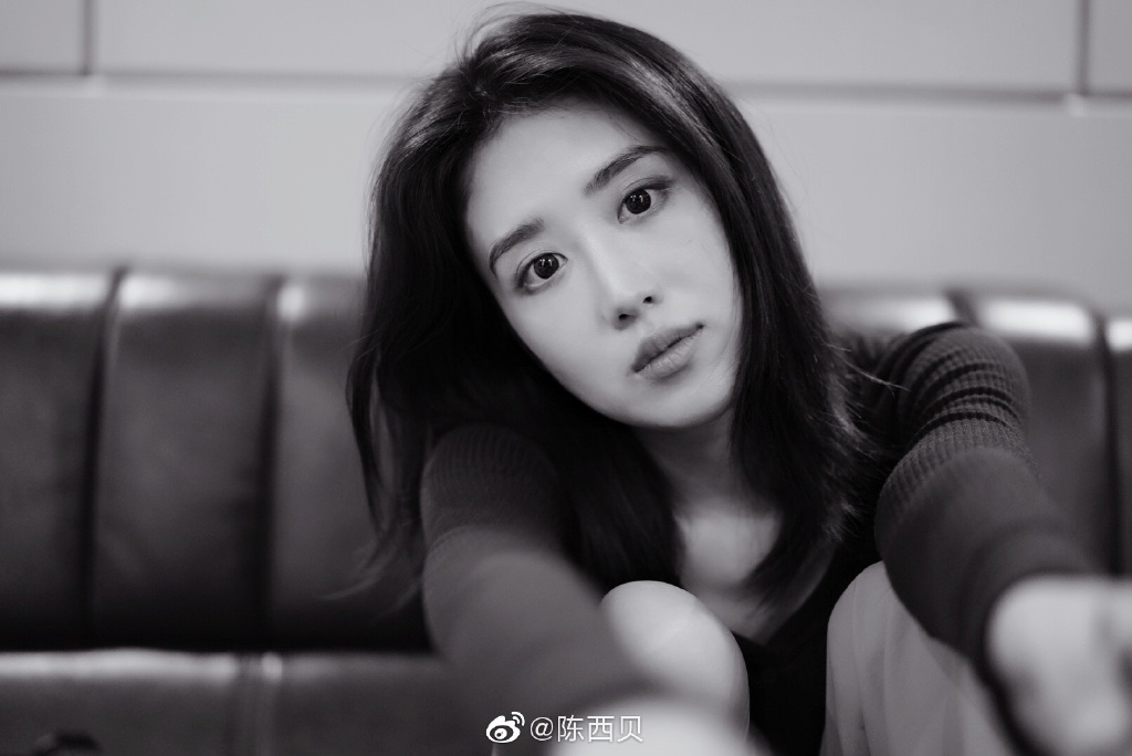 �������Ϲ���˭ ������������������