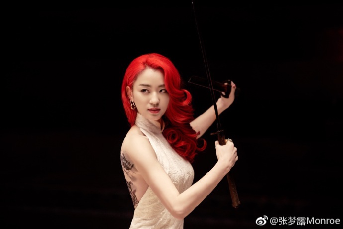 ����¶�ǰ��������� ���Ƿ����������