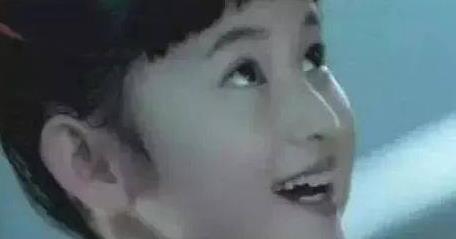 �������ĸ����͹�˾ �Ϻ���������Ӱ�Ӵ�ý���޹�˾