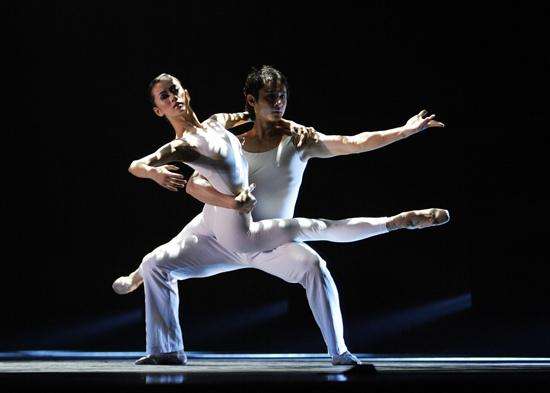 �����������������ϯ����˭ ����������Ź��ʴ������