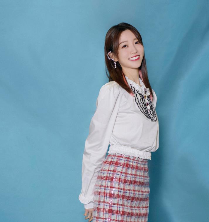 张纯烨于莎莎同一个人吗 她和孟非什么关系