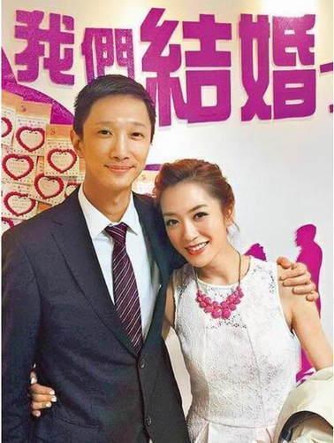 生日的时候,屈中恒给她买了一块手表,这件事让屈中恒的老婆吃醋了,在