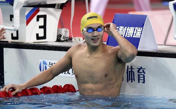 ����������ݵĸ������� ������Ҷʫ������Ů������