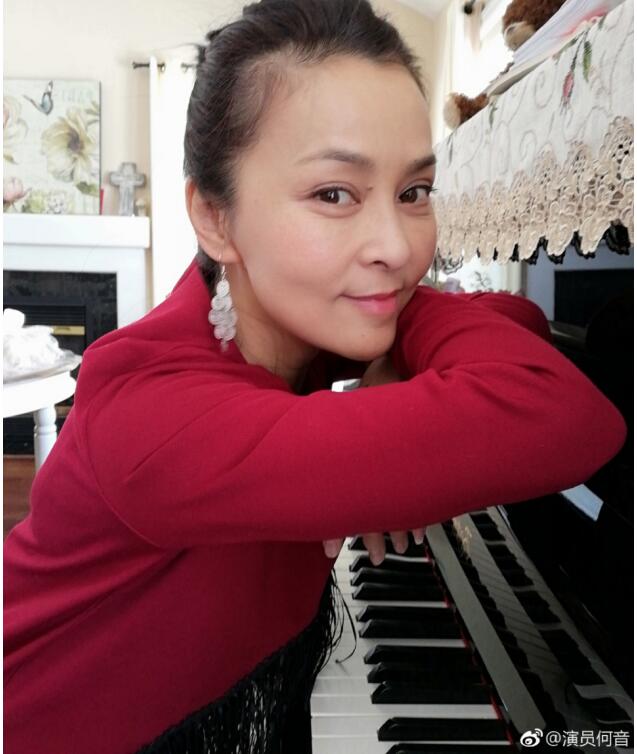 何音年轻时真漂亮照片 她最新的照片来了