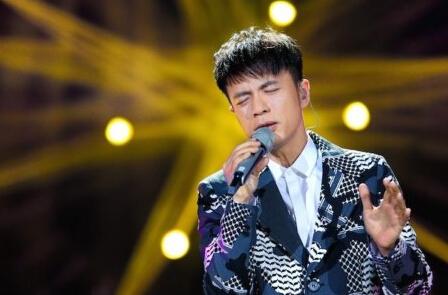 李克勤为什么叫CD勤?李克勤老婆卢淑仪脑癌是真的吗