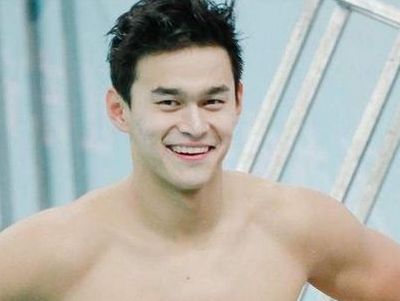 �������ݽ���ҽ���µ���������Ƭ ����һ�������˶���Ǯ