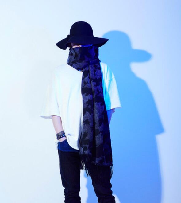 咕噜碳本人照片 他为什么叫忘词帝