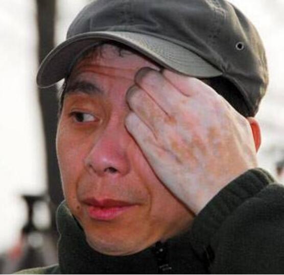 ��С�հװ߲������������ ���װ߲����µ���Ƭ�ع�