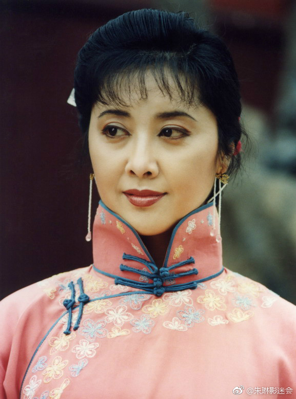 ����Ϊʲô�Ƕ���û�к��� ���������ɷ���˭