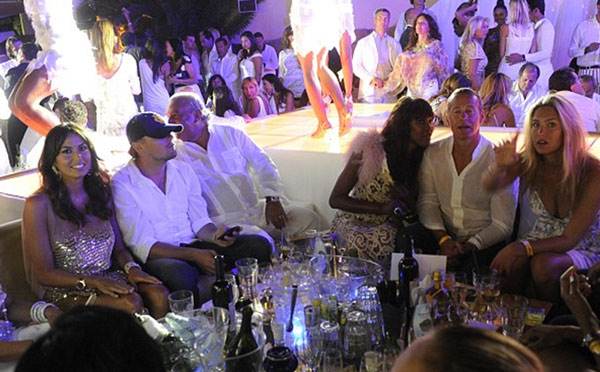 摩纳哥这个国家有钱吗 摩纳哥的主要经济来源有哪些