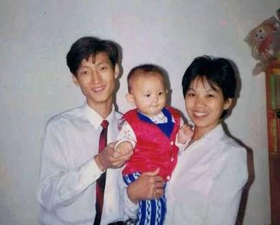 游泳宁泽涛的父母照片 宁泽涛为什么叫包子