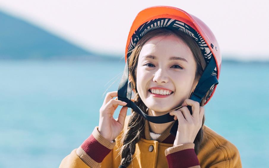 ��Сլ�����Ѷ�����������Ƭ ��СլΪʲô���ϴ�ѧ��ô��Ǯ