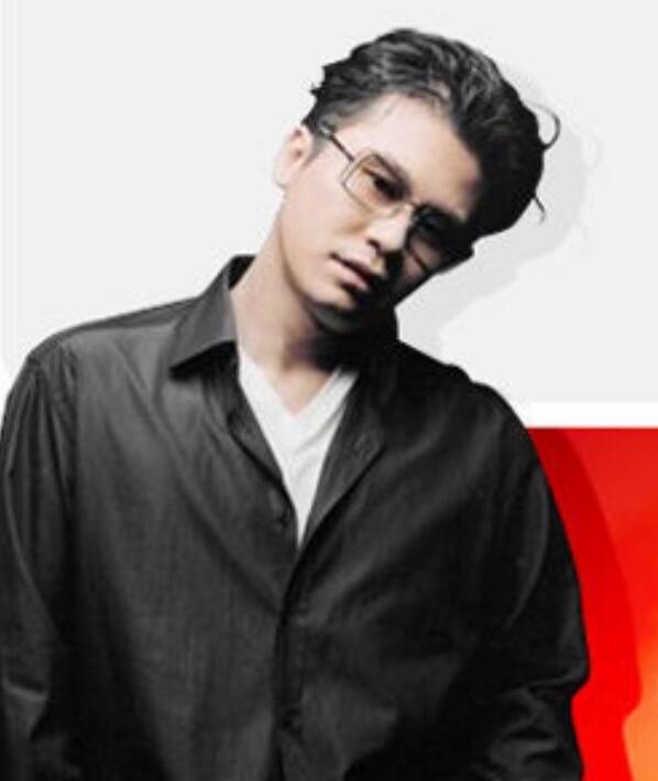 ����˶����ʱ�����Ƭ ����˶������Ӣ��ϵ�ܺ���