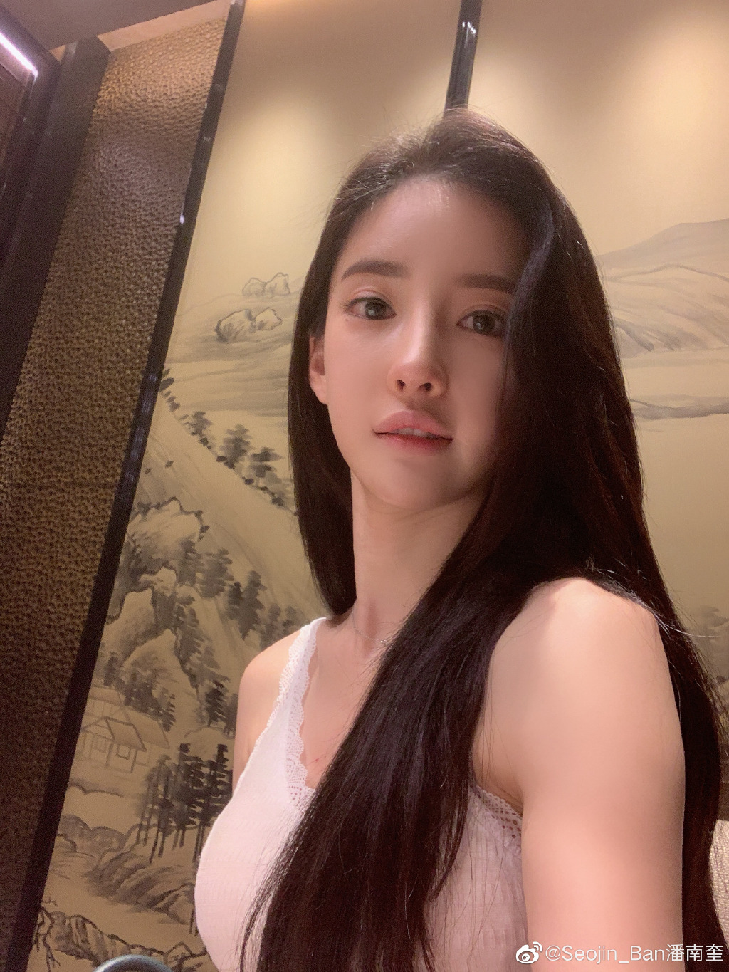 ���Ͽ��Ǳ������� �������Ͽ������е�Ů��