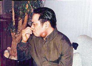 ���׻����Ⱥ󹫿��˾�λŮ�Ƿֱ�����Щ �����Լ���ʷ