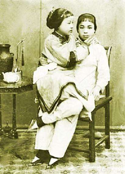 ��С�ŵ����������Ƭ �Ŵ�Ů�˹�С�ŵ�ԭ����ɶ