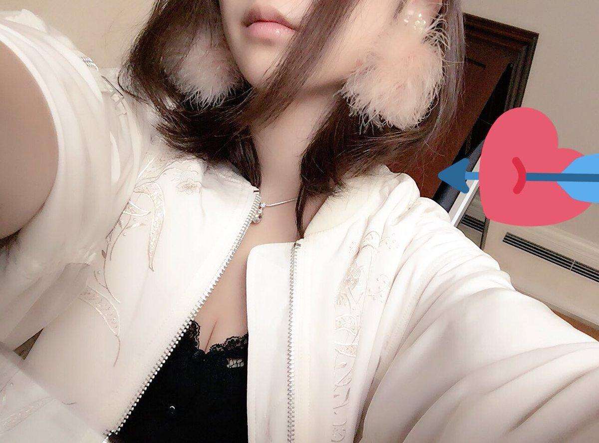 “今日份男友”、“今日份小确幸”、“今日份的自拍”是什么意思