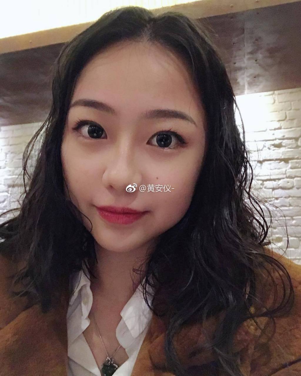 黄安仪现在干什么工作 她现在在哪儿最新照片来了