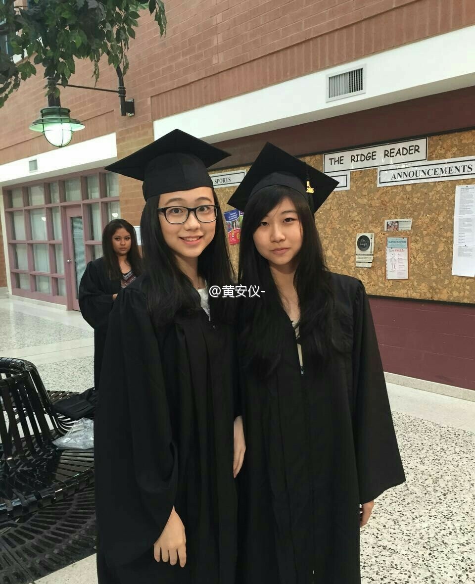 �ư������ڸ�ʲô���� ���������Ķ�������Ƭ����