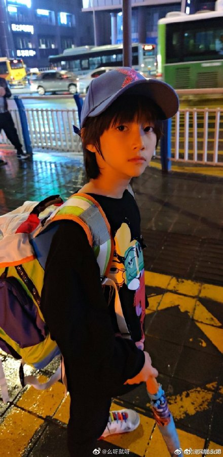 ��˼�����������ն��� TF�����Ĵ���Ա����˭