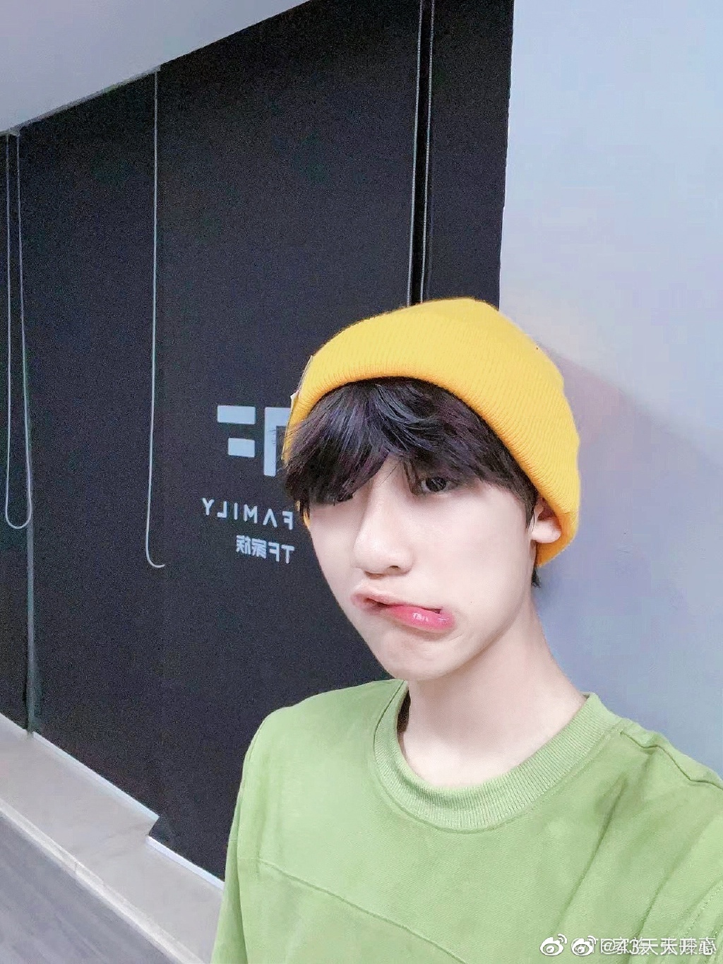 �ž���tf�������� ��Сʱ������Ц��Ƭ