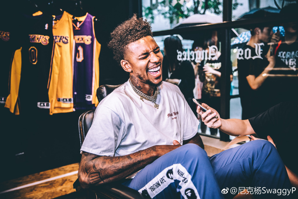 �����Ϊʲô��swaggy�������� �����ȥ�����������ĸ����