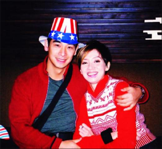 梅艳芳一生最爱的男人是谁 梅艳芳死成龙哭图片