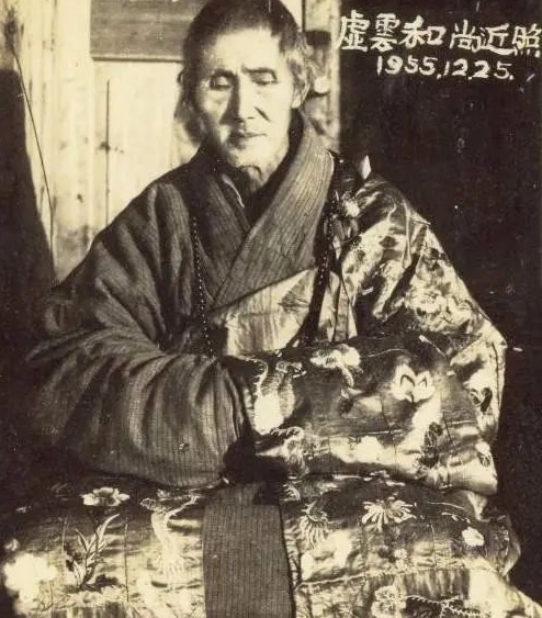 ��˵�����Ϻ���ת����˭ ��̸�Լ���ǰ����˭