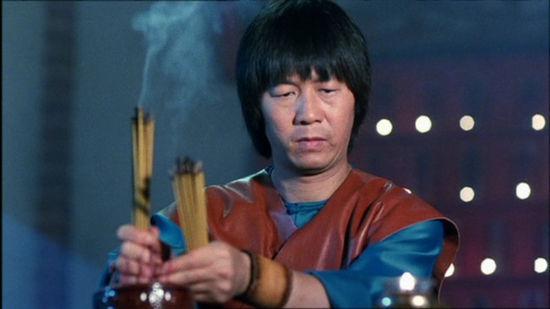 ����ӢΪʲô�ܾ����� ����Ӣһֱû����ԭ��