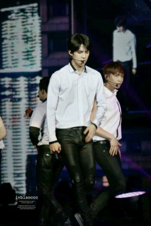 ����ѫΪɶ����Ϊ�׶������� ����������˭