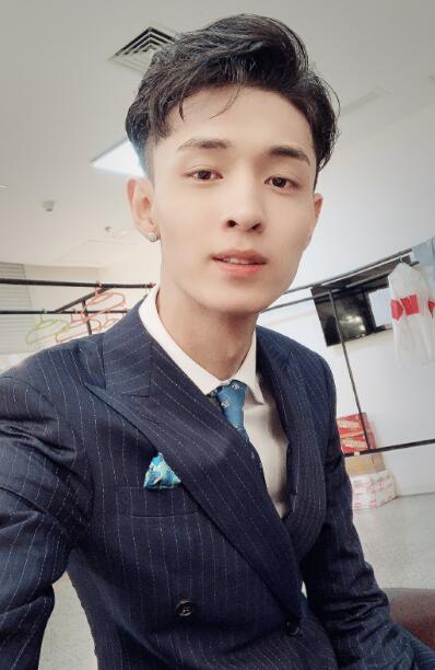 ������Ϊʲô�п��������¹⡢Ƥ���� ���Ǽ��ӵĶӳ���˭