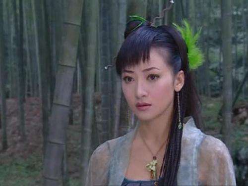 ���Ϻ�����͵����ж�� ���Ϻ��Ϲ�������ǰ����˭