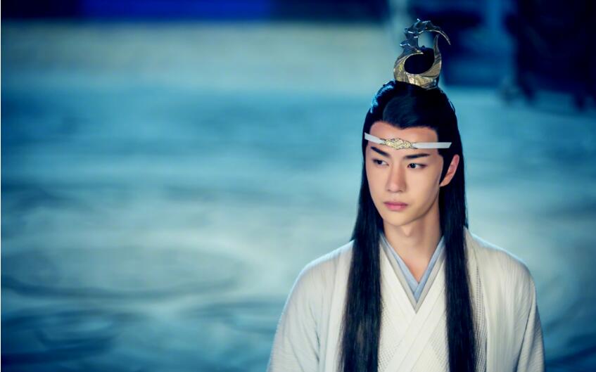 ��һ��ϲ����Ů������������ɶ���� ���ĳ���ǰŮ����˭