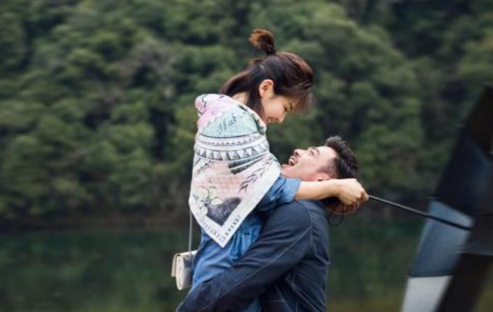 ��˸���ε�����ʲô��ϵ ���������������