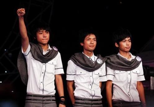 李炜托塔李天王图片 李炜苏醒女友合照托塔李天王