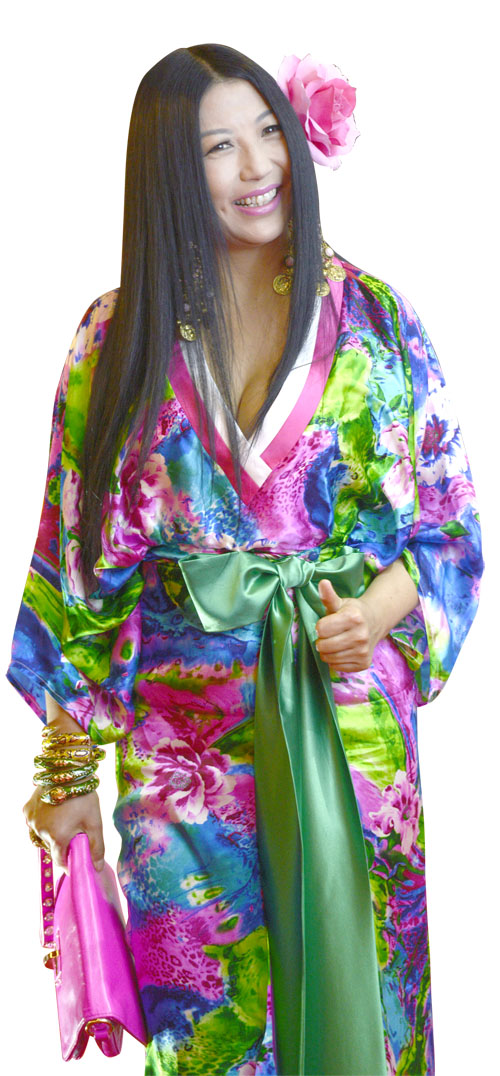 杨二车娜姆为什么戴花?杨二车娜姆年轻时候的照片曝光