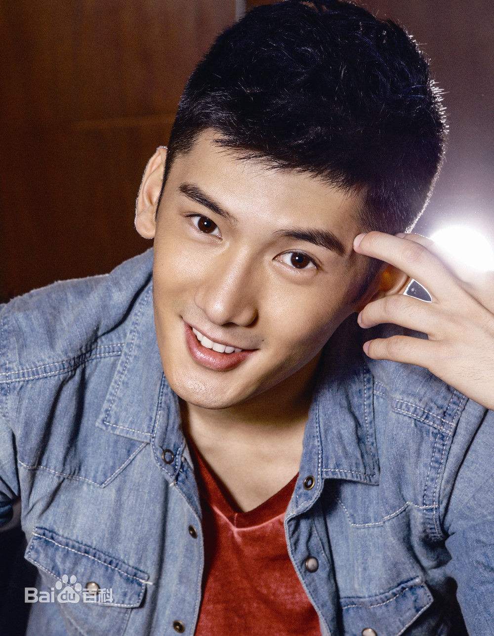 �����������ݵ������� ������Ů����˭