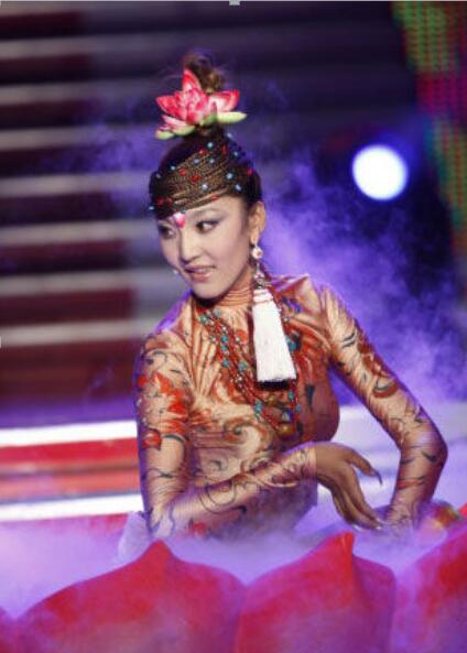 ����Ů������ķ���ɷ���˭ ���ж��׺���ķ�����ô����